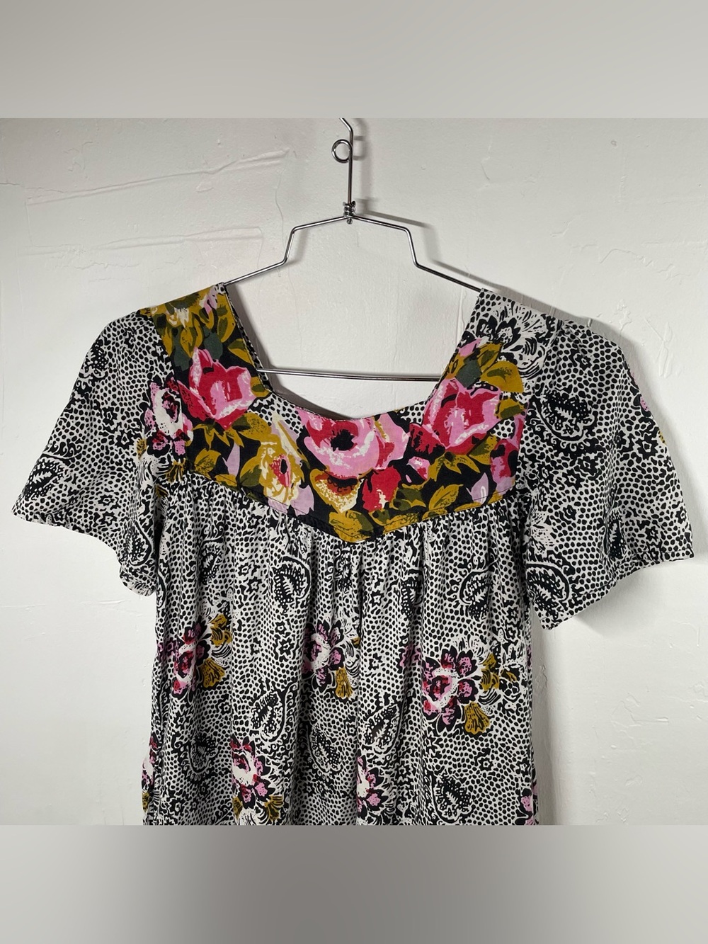 Vintage 100% Cotton Animal Print and Floral Muumuu Size Medium - Picture 4 of 9